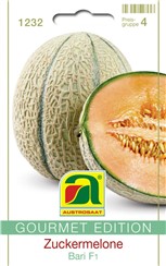 Zuckermelone "Bari F1":   Zuckermelone mit rund-ovalen, gleichmäßigen Früchten mit orangem Fruchtfleis